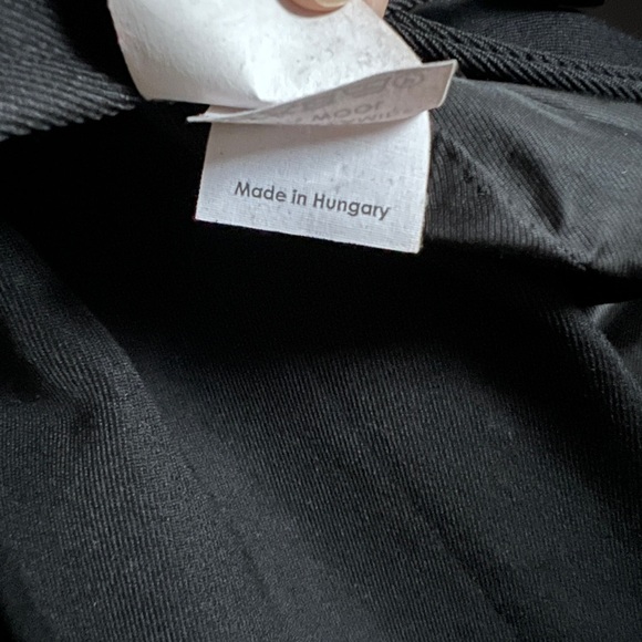 *SOLD* Dries Van Noten gathered shoulders wool coat - Picture 10 of 13